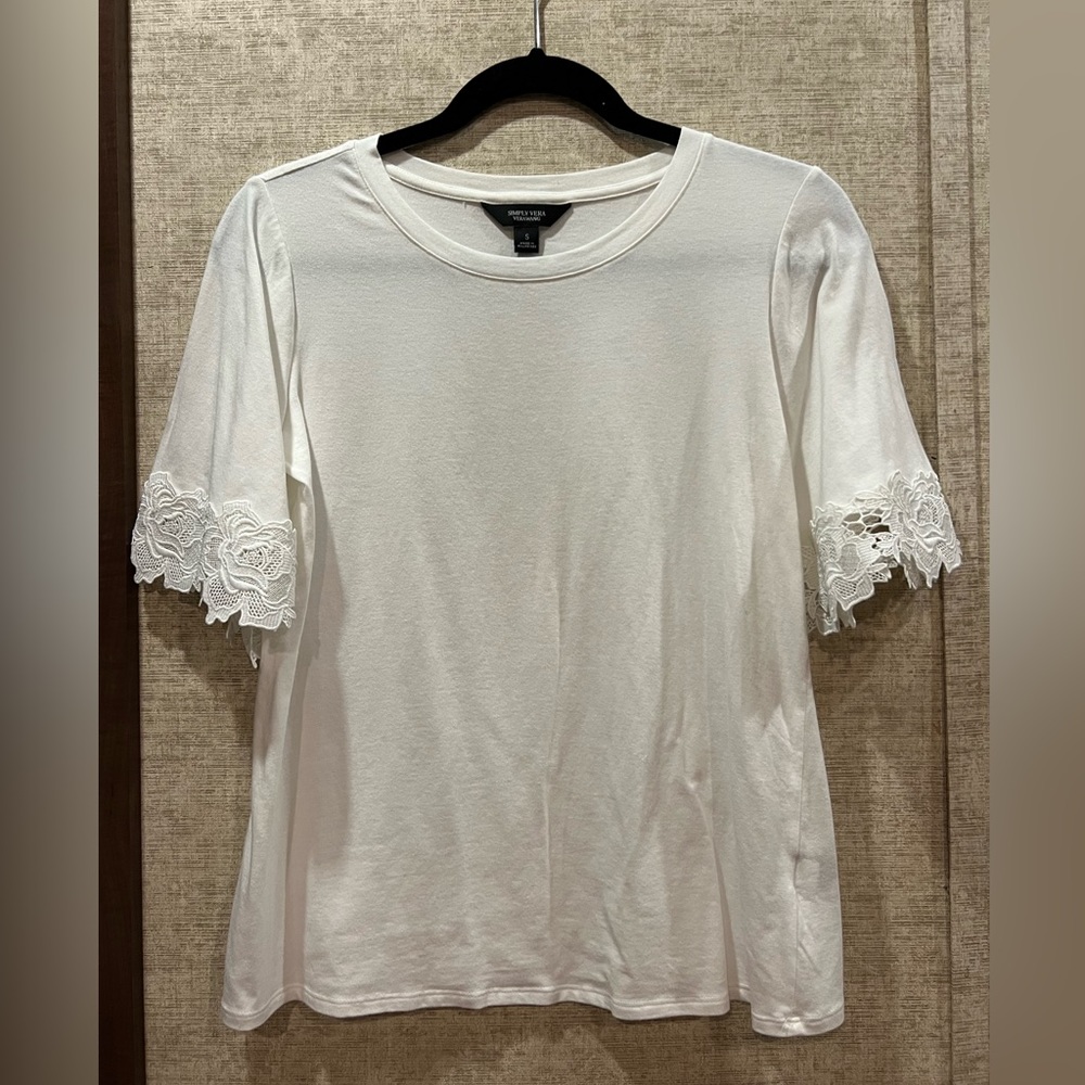 Lace tshirt